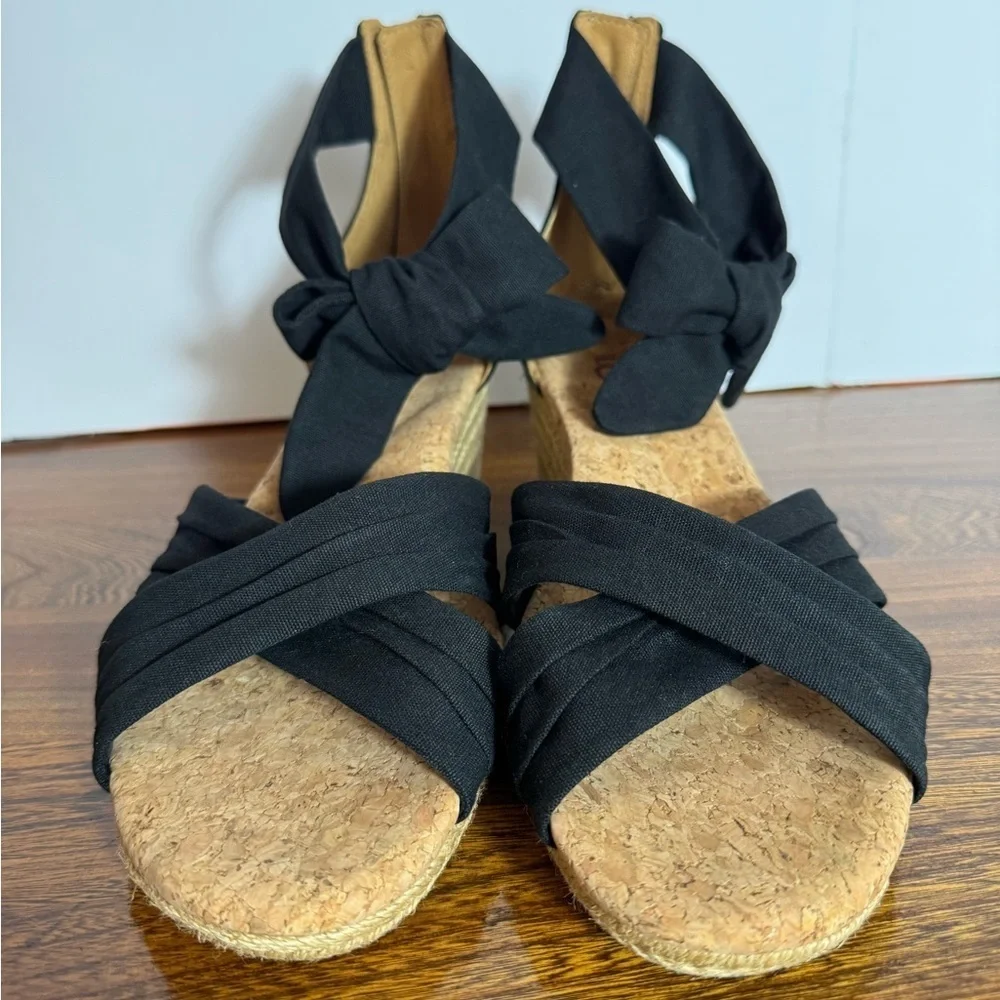 UGG Traci Espadrille Wedge Sandals Black open toe